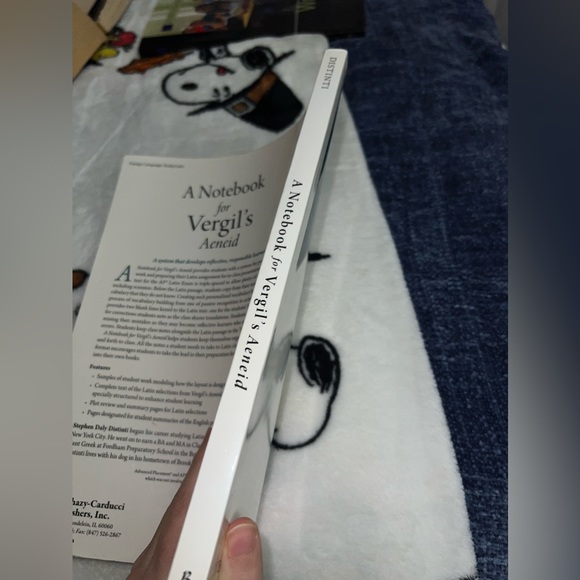 A Notebook for Vergil’s Aeneid Paperback Textbook. 2015 ISBN 978-0-86516-827-5 - Picture 3 of 5